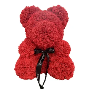 Ours en rose rouge